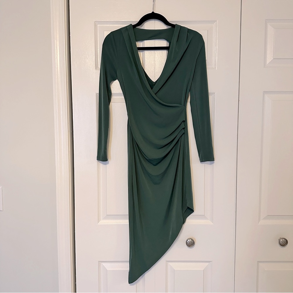 Emerald Green BCBGeneration Midi Dress XXS